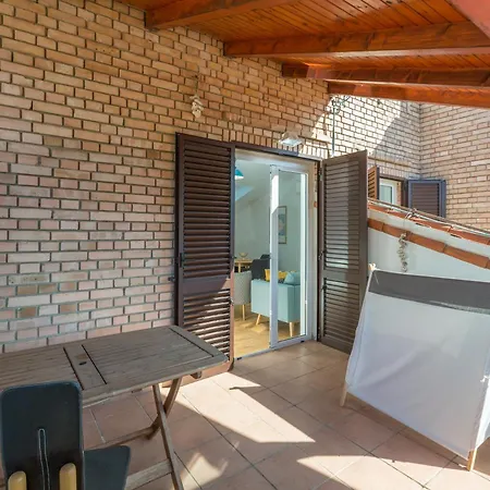 Marina Nuova Apartment