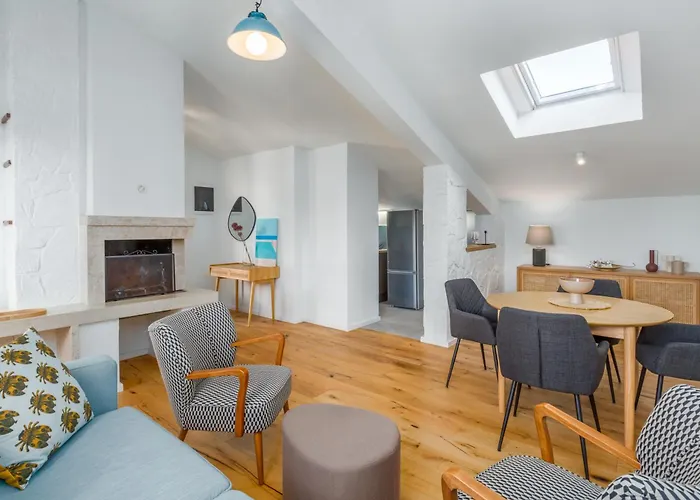 Marina Nuova Ρόβινι